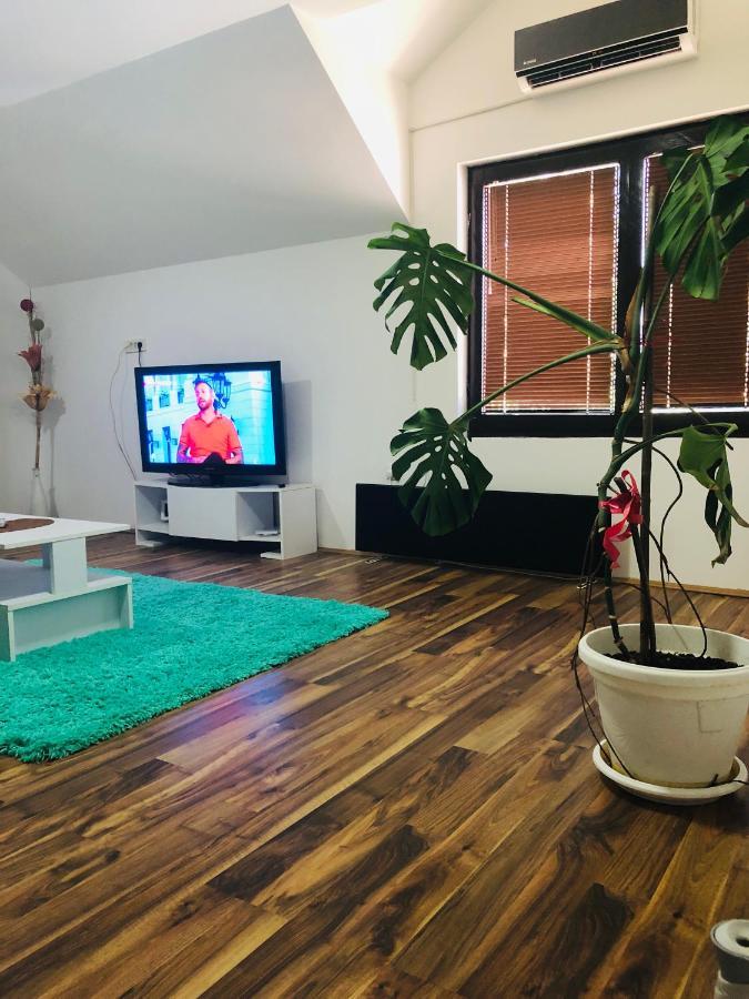 Ferienwohnung Stan Na Dan Gornji Milanovac-Centar-Nova Gradnja Exterior foto